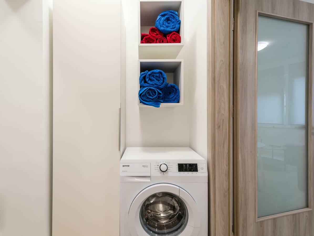 Apartman Paola Appartamento Pola Esterno foto